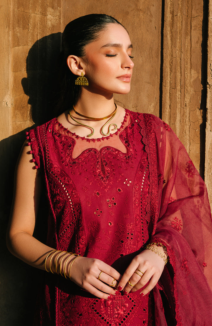 Amira