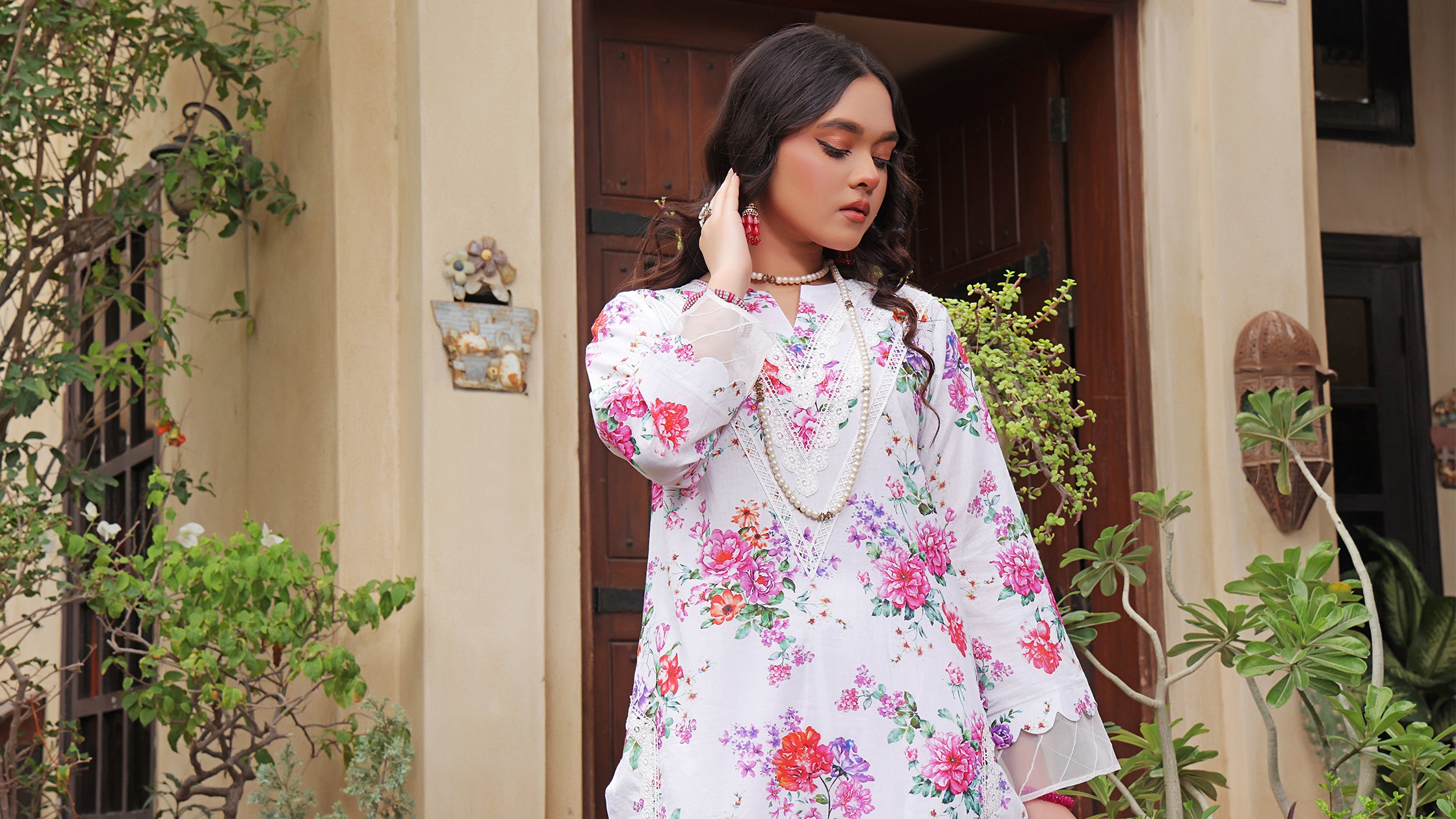 The Allure of Silk Frock Design: Unveiling Elegance