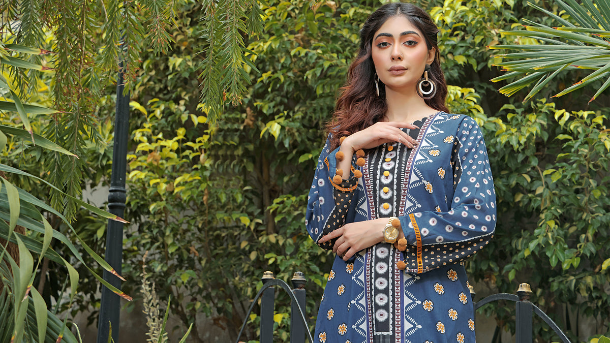 Lawn Frock Design 2022: A Stylish Look into Fiona's Collections