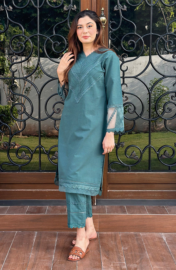 Hollyhock | Co-ords Stitched 2PC Khaddar Solid