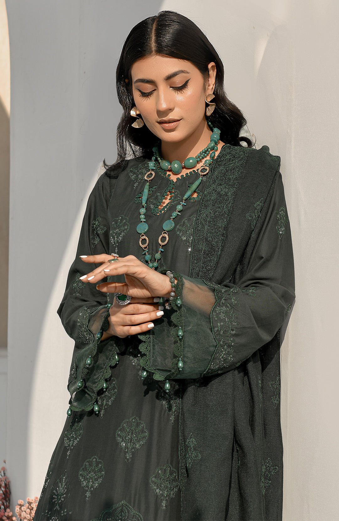 Opulence | 3-Pc Lawn Embroidered Suit