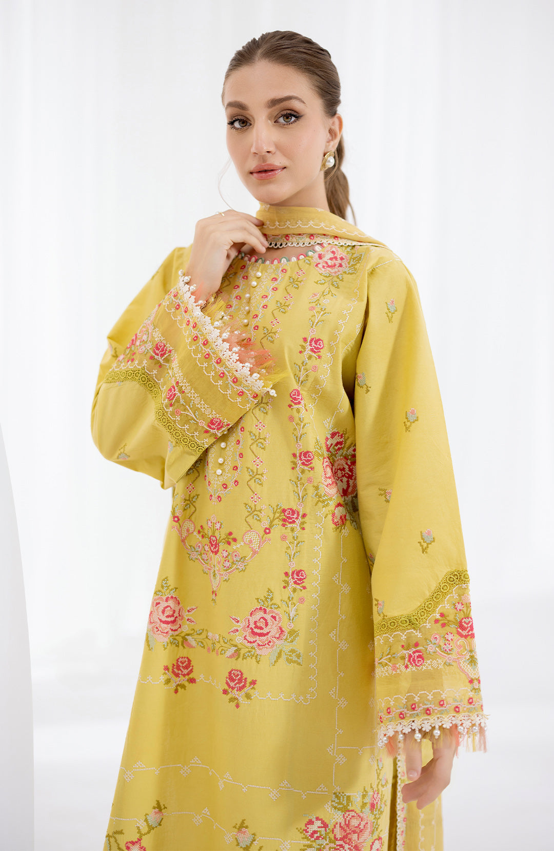 Solene | 3Pc Lawn Embroidered Suit