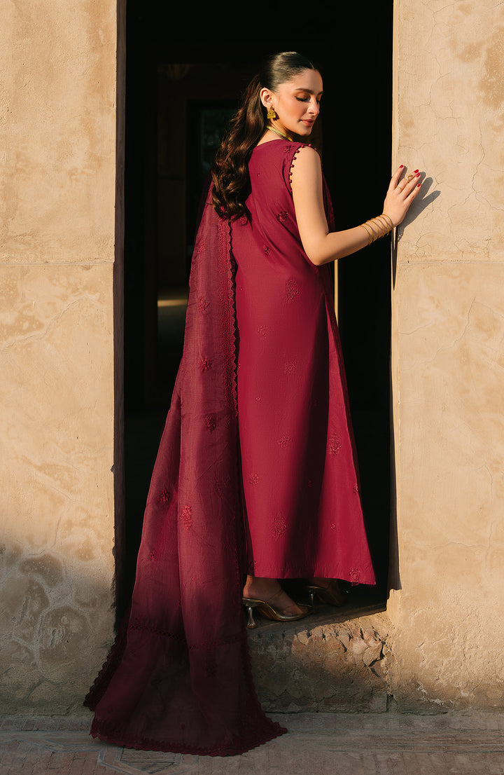 Amira