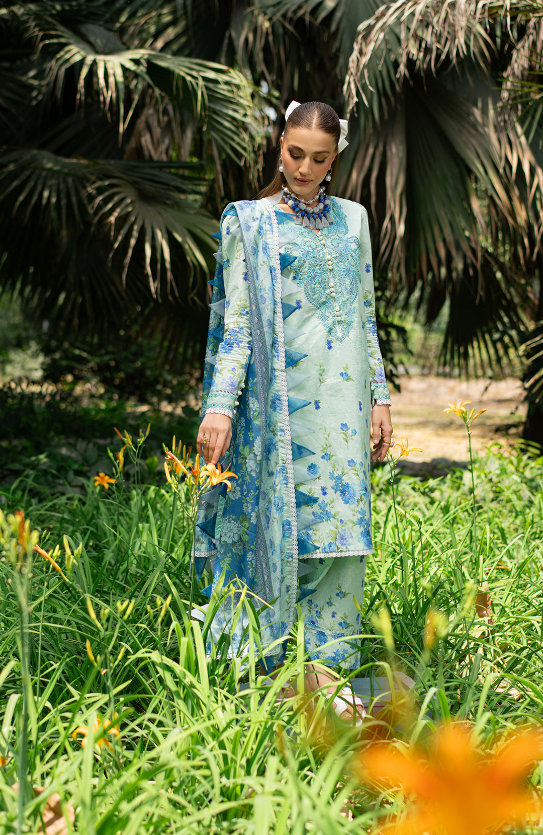 Lotus | 3Pc Printed Lawn Suit