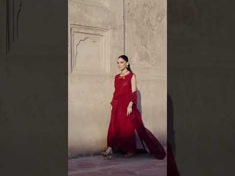 Amira